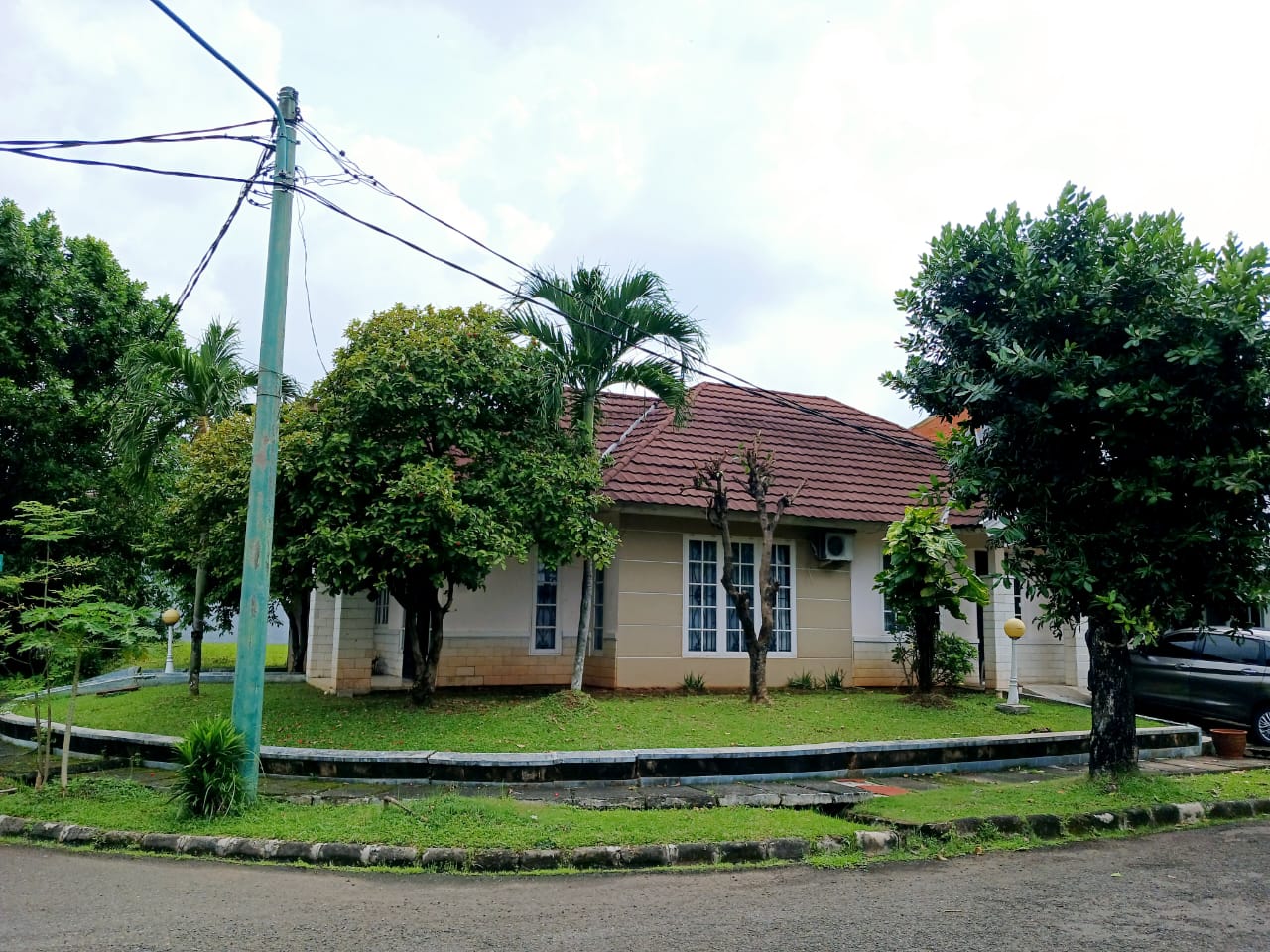 Rumah Dijual di Cluster Meadow Green Lippo Cikarang